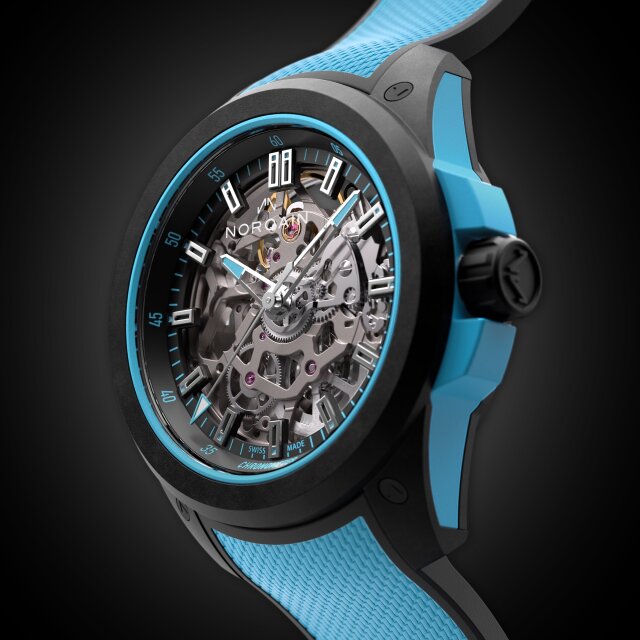 Uhr NORQAIN WILD ONE SKELETON 39 mm